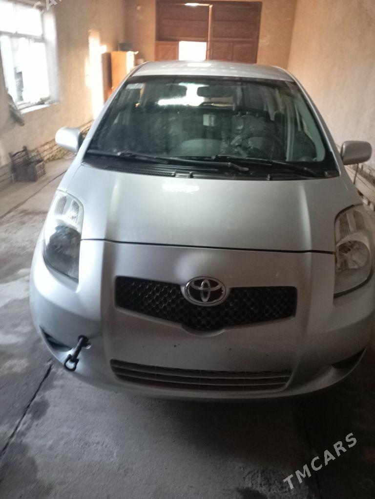 Toyota Yaris 2006 - 120 000 TMT - Şabat etr. - img 1