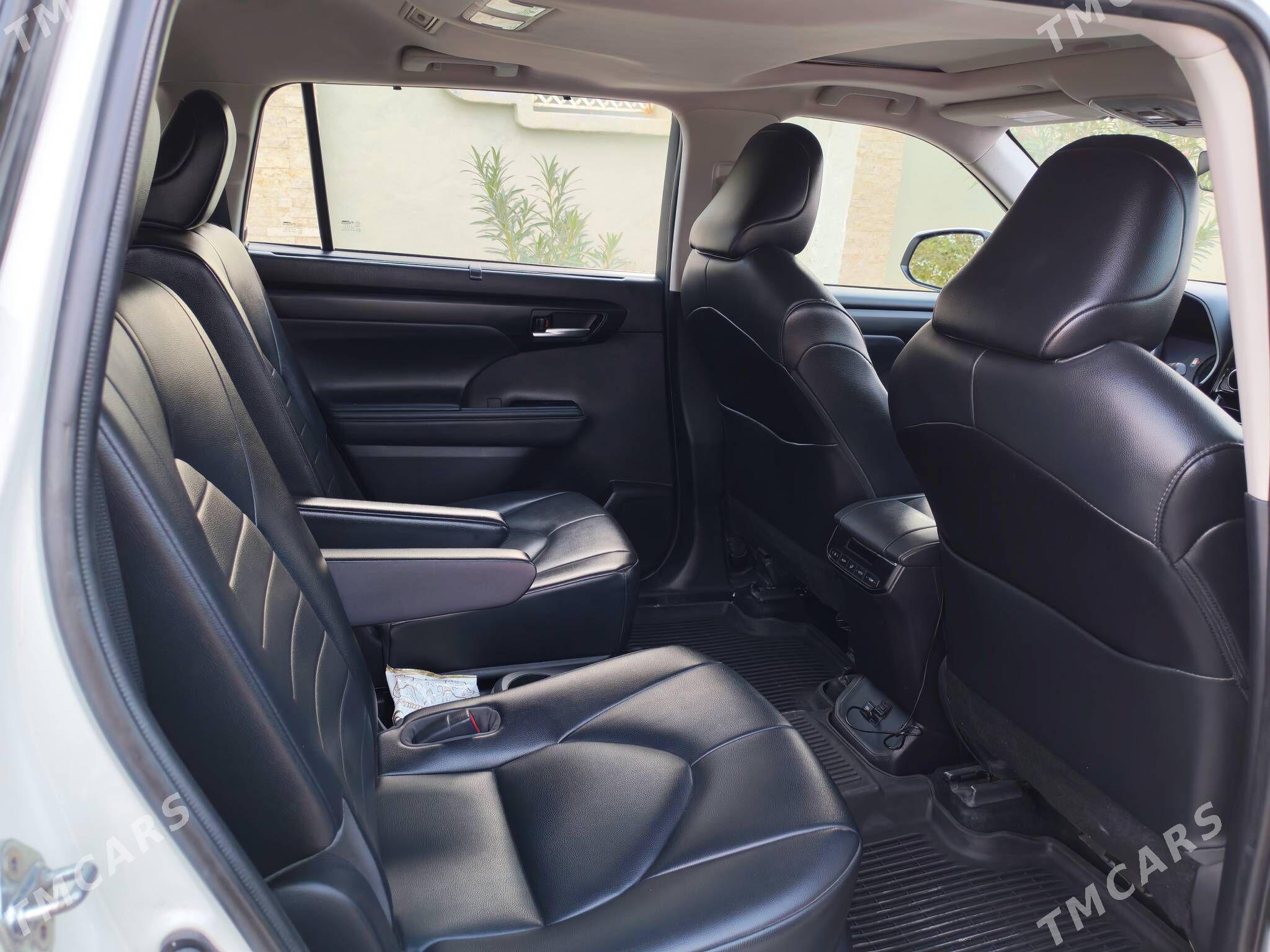 Toyota Highlander 2021 - 600 000 TMT - Балканабат - img 1