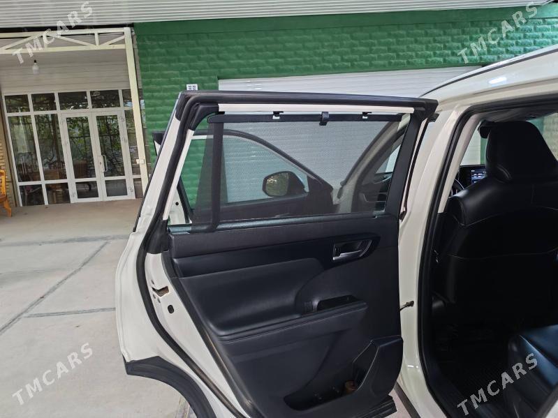 Toyota Highlander 2021 - 600 000 TMT - Балканабат - img 7