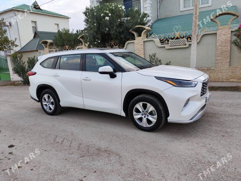 Toyota Highlander 2021 - 600 000 TMT - Балканабат - img 5