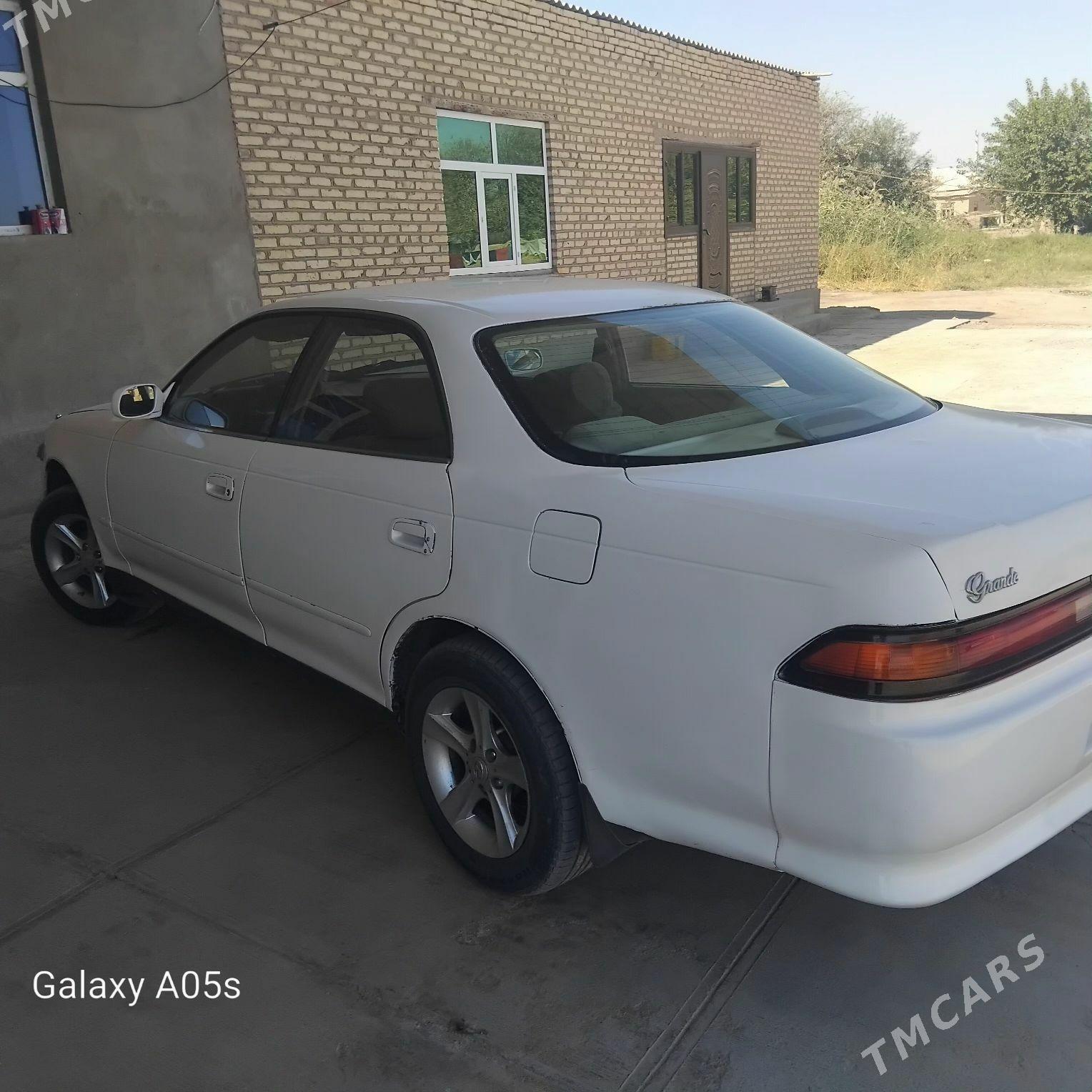 Toyota Mark II 1994 - 45 000 TMT - Серахс - img 2