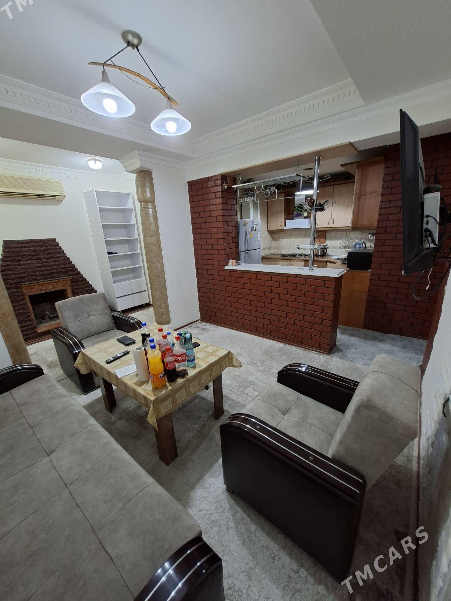 КВАРТИРА В ЦЕНТРЕ ГОРОДА - Aşgabat - img 1