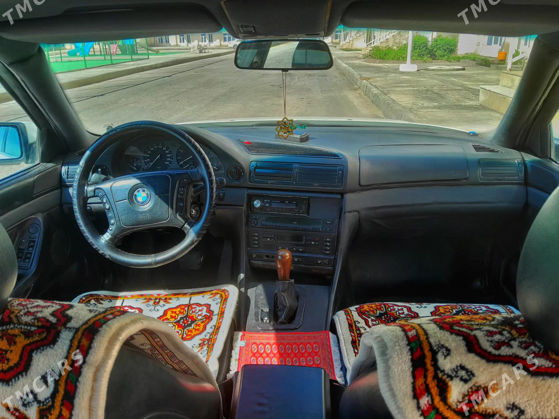 BMW 730 1995 - 60 000 TMT - Туркменабат - img 5