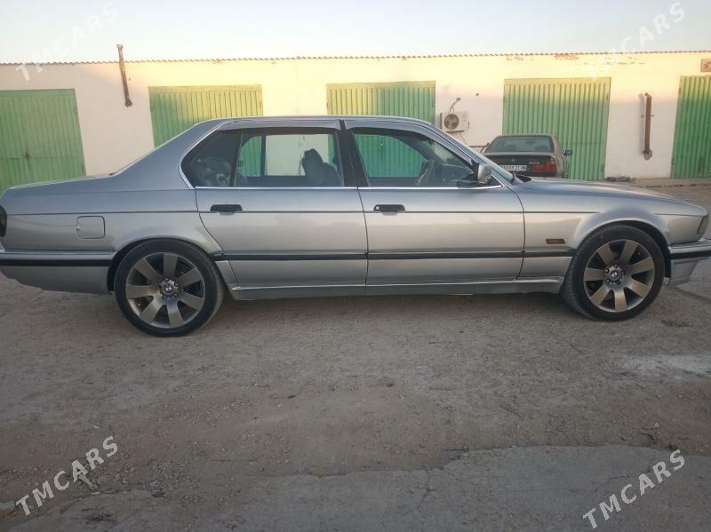 BMW 7 Series 1992 - 40 000 TMT - Hazar - img 4