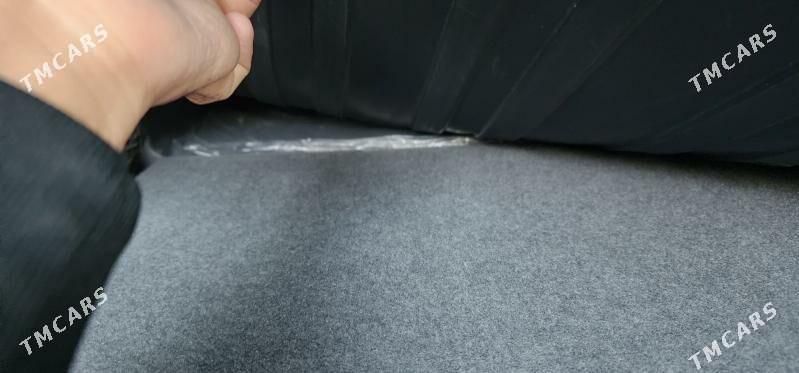 Toyota Land Cruiser Prado 2013 - 650 000 TMT - Aşgabat - img 7