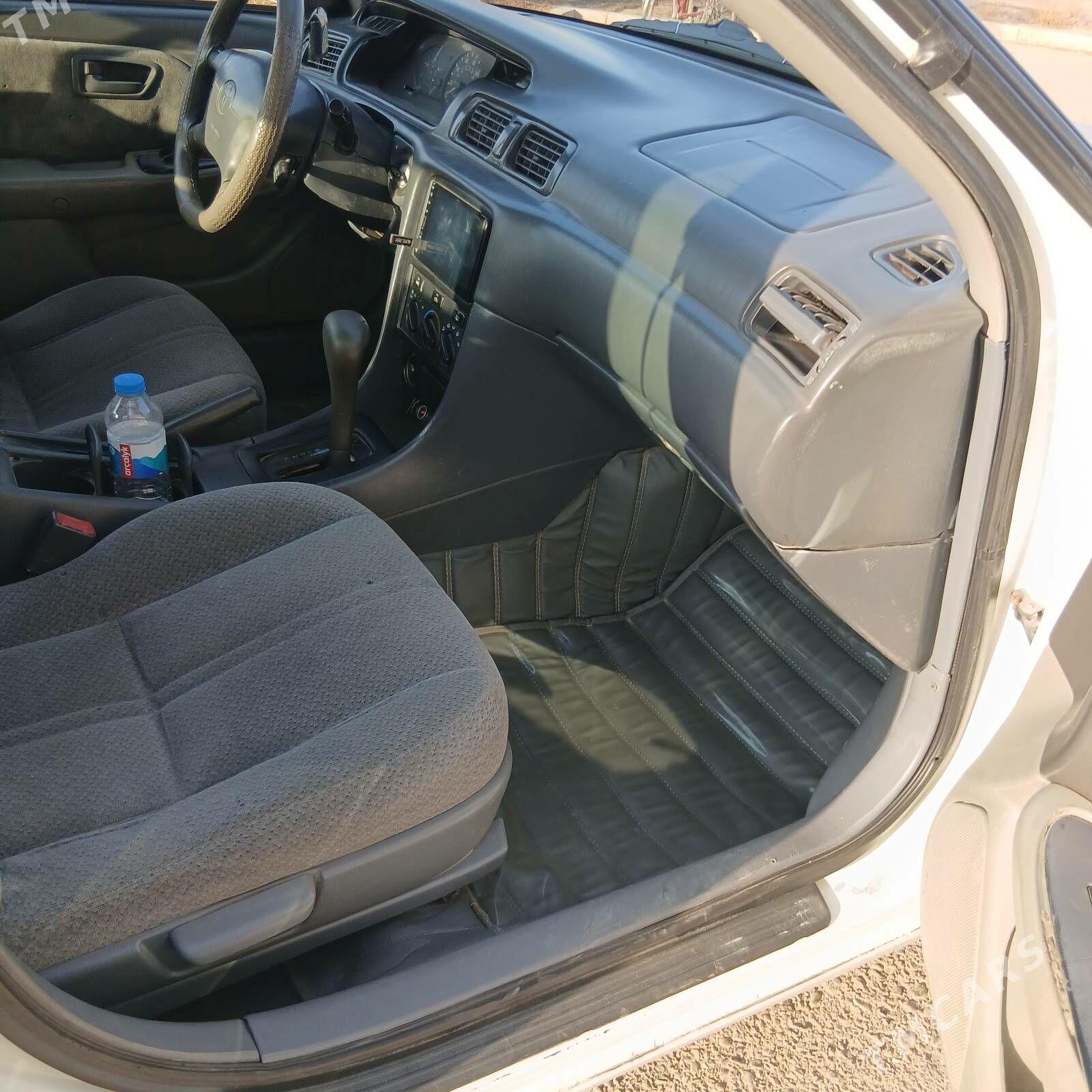 Toyota Camry 1998 - 120 000 TMT - Babadaýhan - img 8