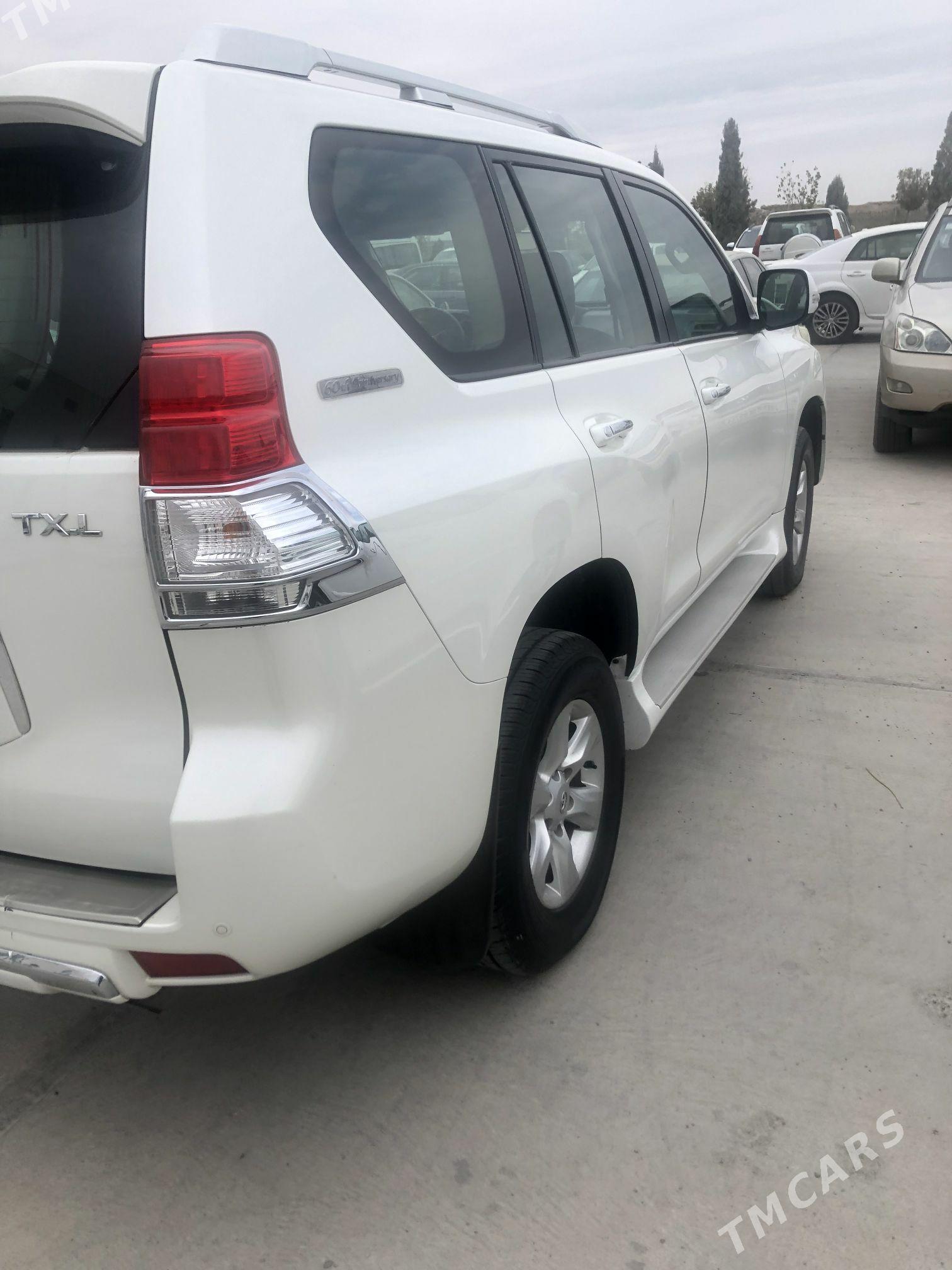 Toyota Land Cruiser Prado 2011 - 510 000 TMT - Çärjew - img 7
