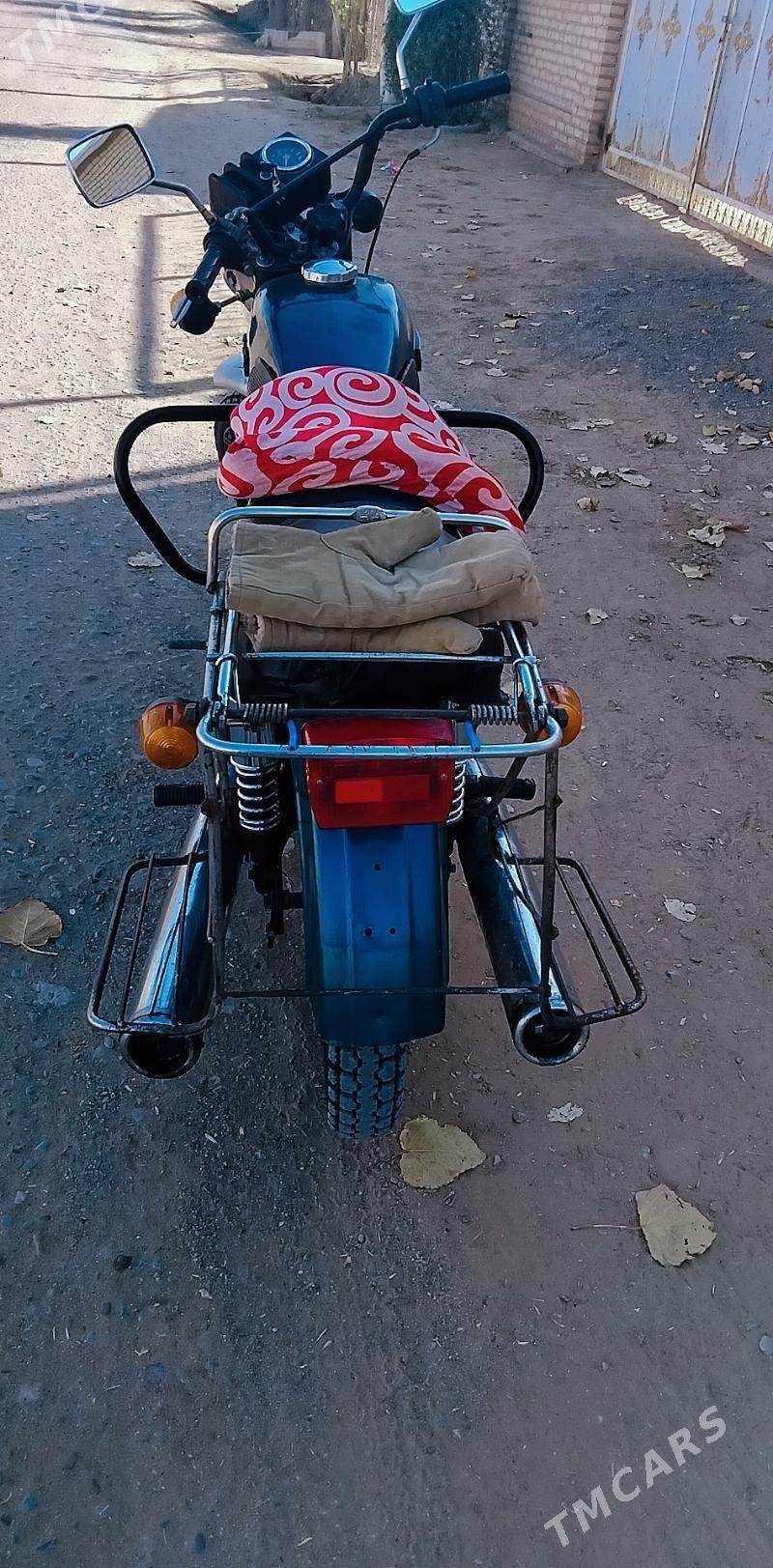 Yamaha Artistic 2015 - 12 000 TMT - Ёлётен - img 3