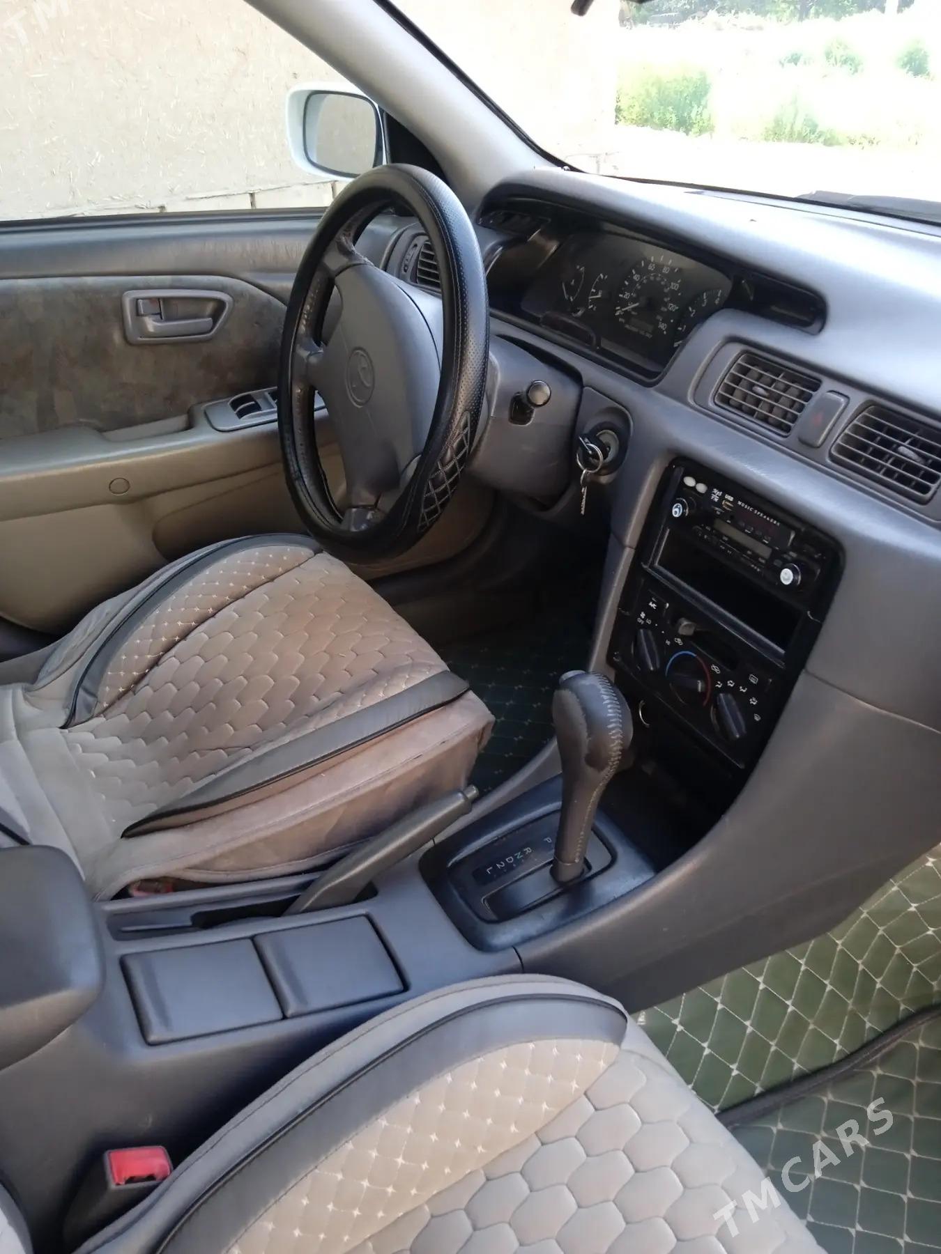 Toyota Camry 1997 - 125 000 TMT - Акдепе - img 3