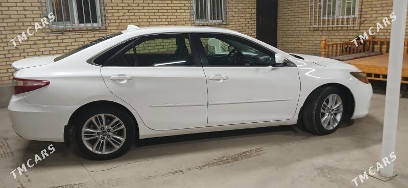 Toyota Camry 2017 - 255 000 TMT - Туркменабат - img 2