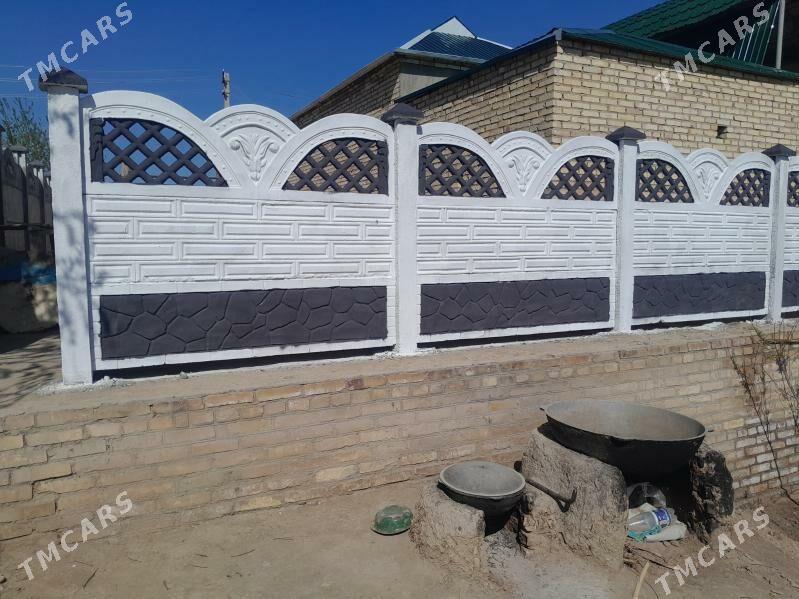 beton zabor - Mary - img 1