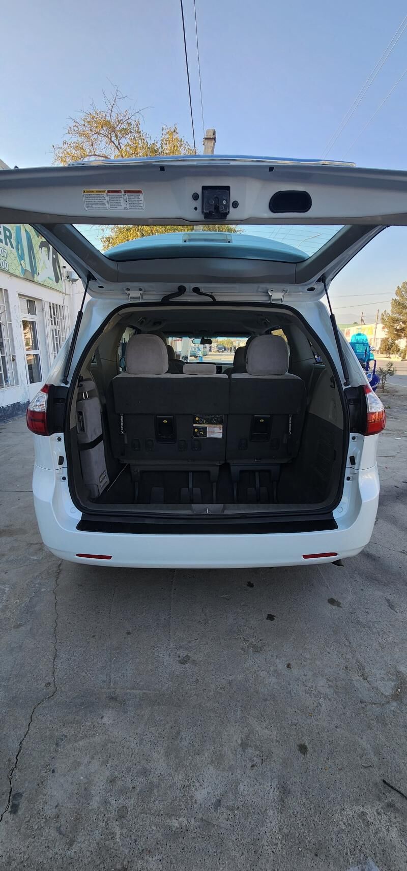 Toyota Sienna 2012 - 280 000 TMT - Bäherden - img 6