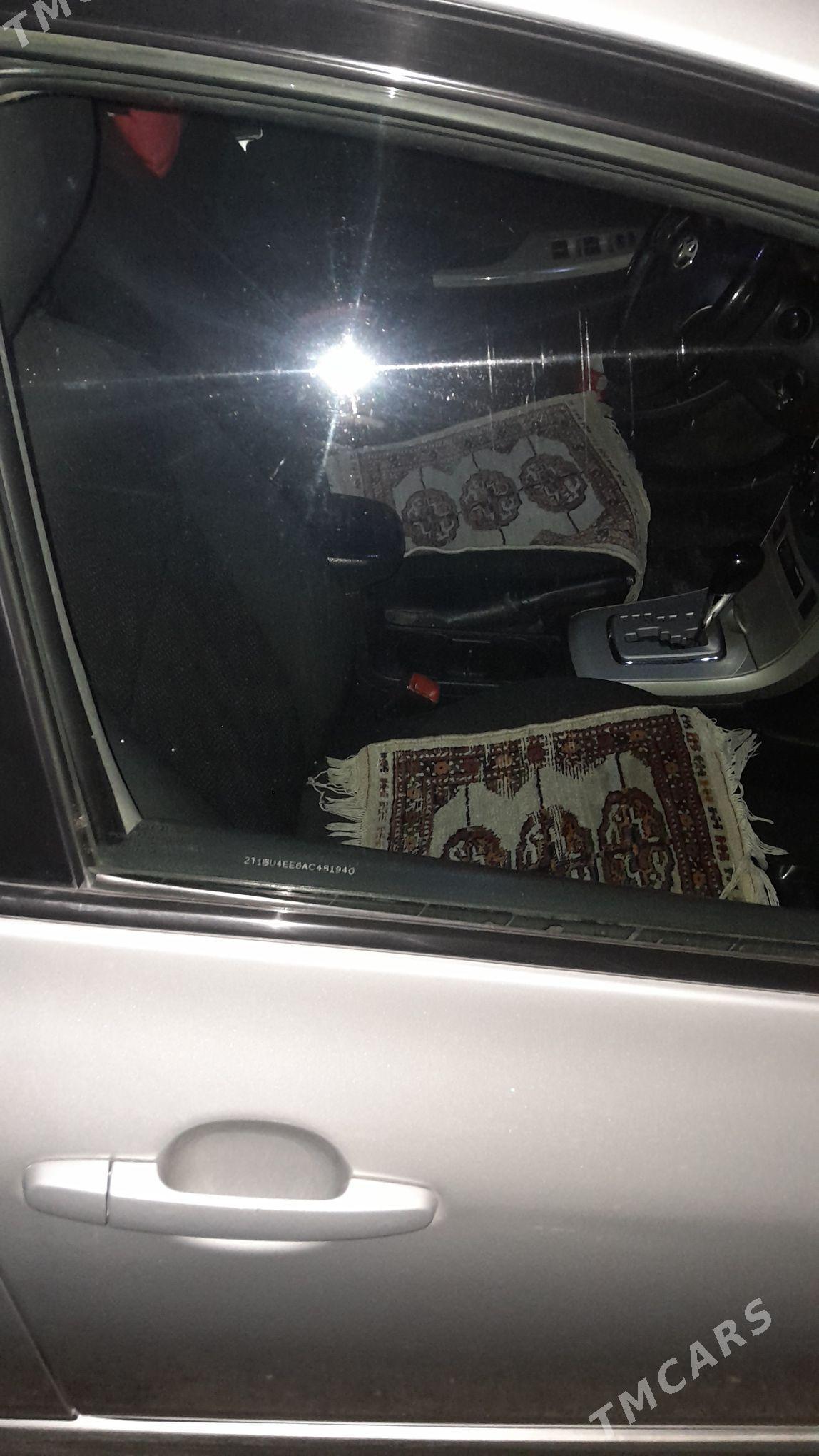 Toyota Corolla 2010 - 150 000 TMT - 8 мкр - img 4