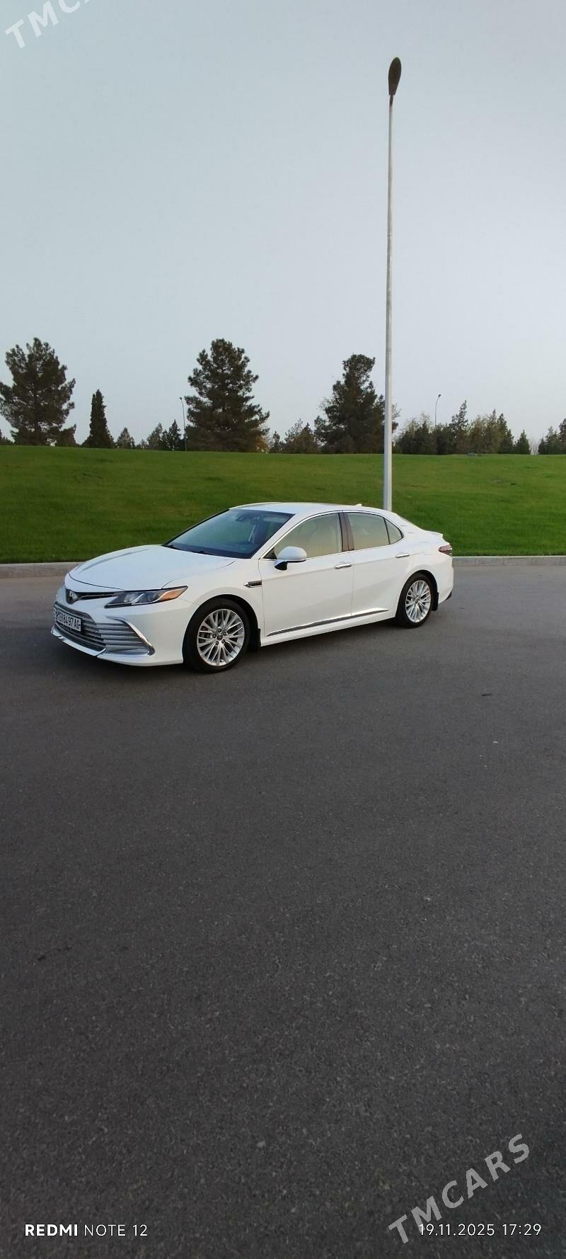 Toyota Camry 2021 - 329 000 TMT - Ашхабад - img 2