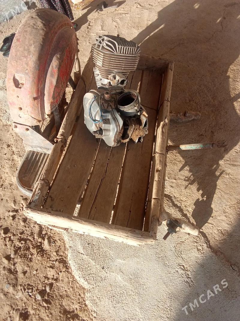 Iž Planeta 5 1983 - 11 000 TMT - Бабадайхан - img 5