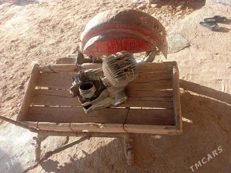 Iž Planeta 5 1983 - 11 000 TMT - Бабадайхан - img 4