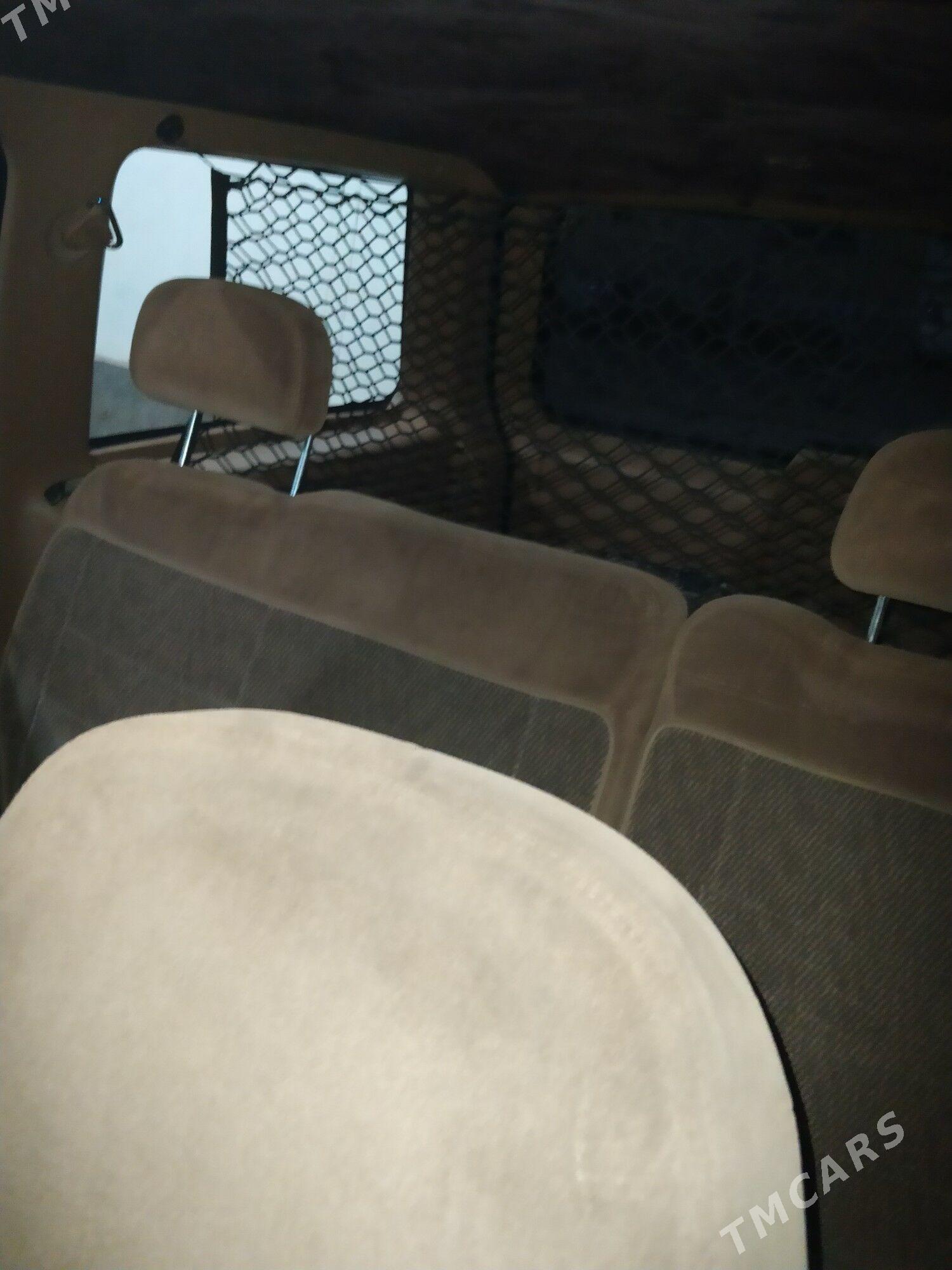 Ford Explorer 1996 - 70 000 TMT - Çärjew - img 2