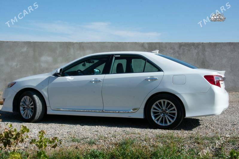 Toyota Camry 2013 - 240 000 TMT - Теджен - img 2