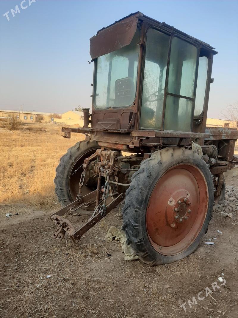 MTZ T-28 1990 - 15 000 TMT - Sakar - img 2