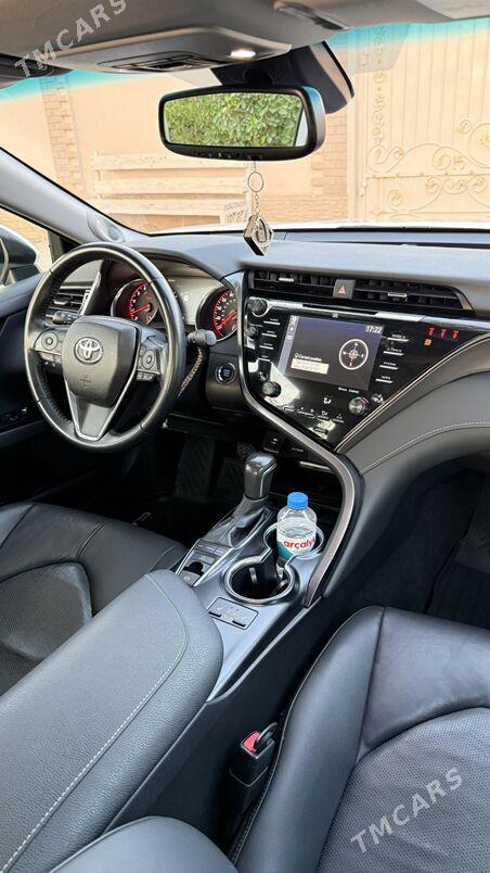 Toyota Camry 2019 - 370 000 TMT - Aşgabat - img 6