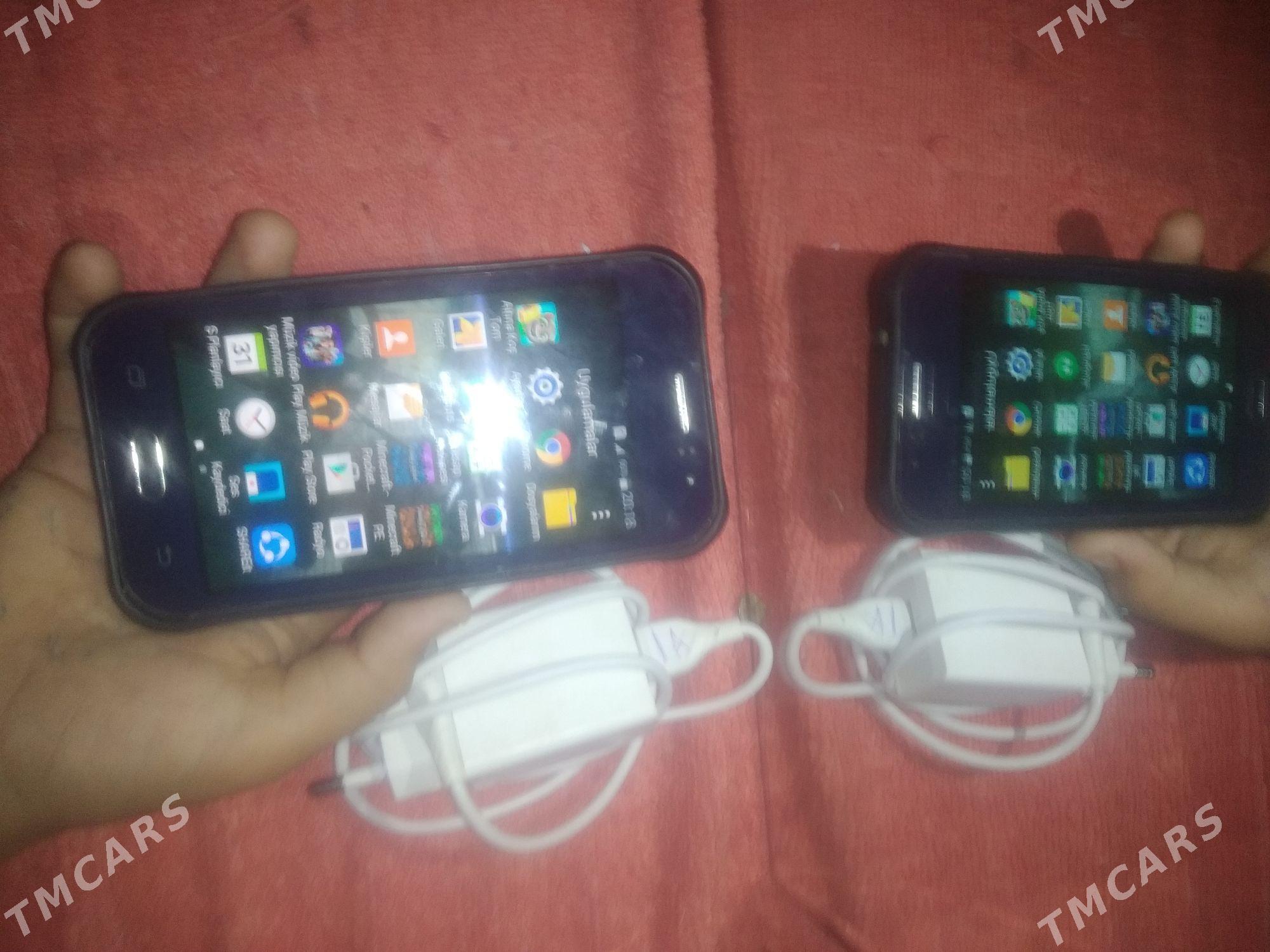 Samsung J1 ACE - Бахарден - img 2