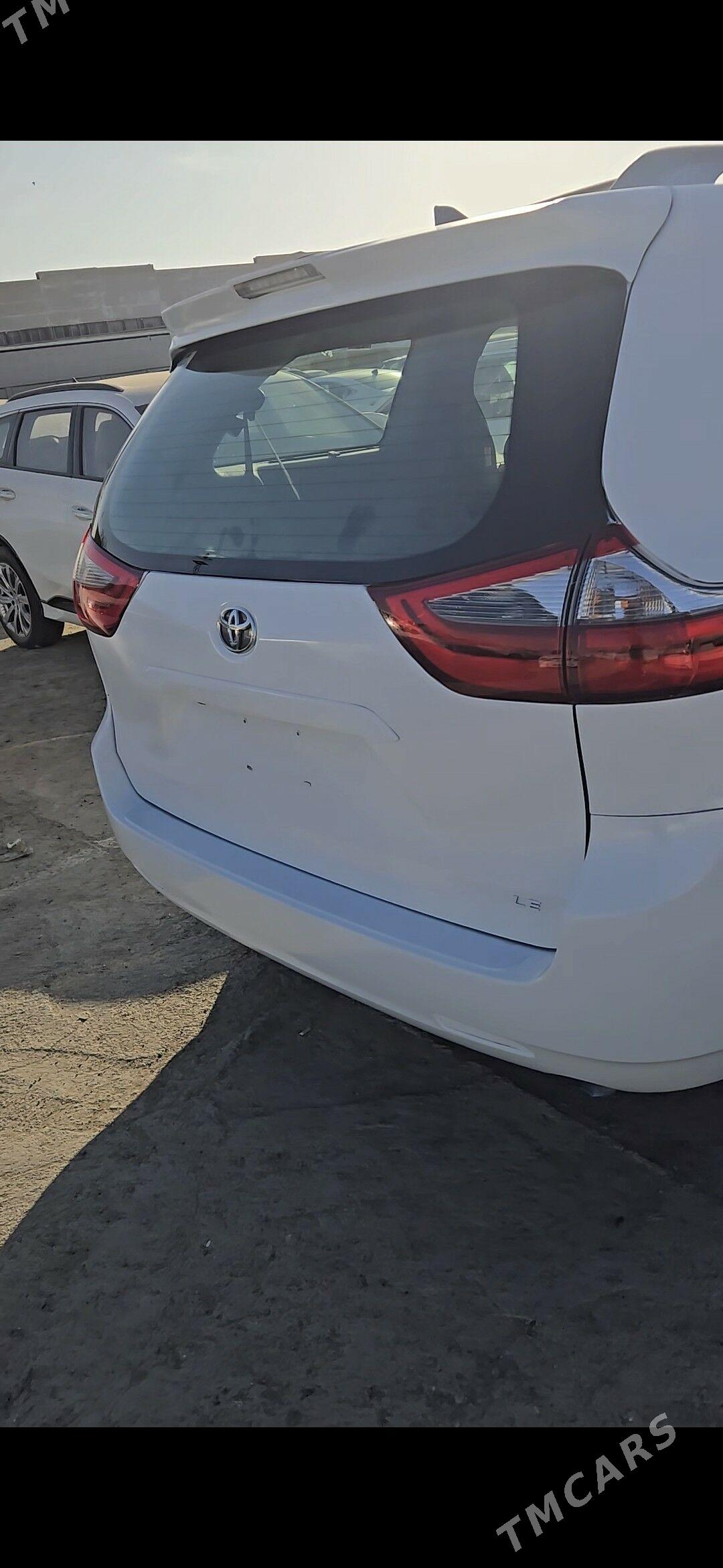 Toyota Sienna 2020 - 480 000 TMT - Мары - img 4