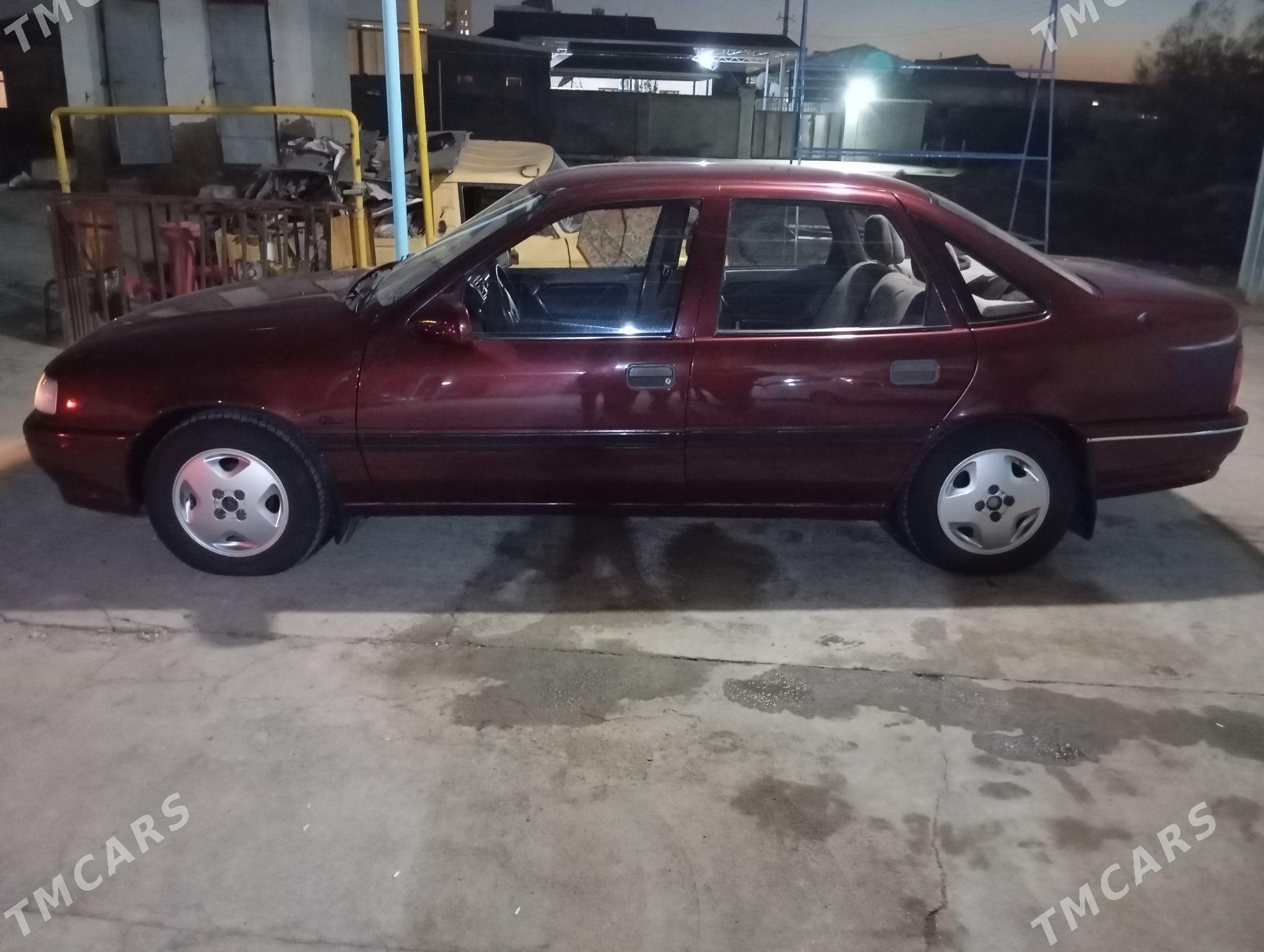 Opel Vectra 1982 - 44 000 TMT - Мургап - img 5