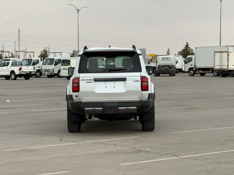 Toyota Land Cruiser Prado 2025 - 1 265 000 TMT - Ашхабад - img 5