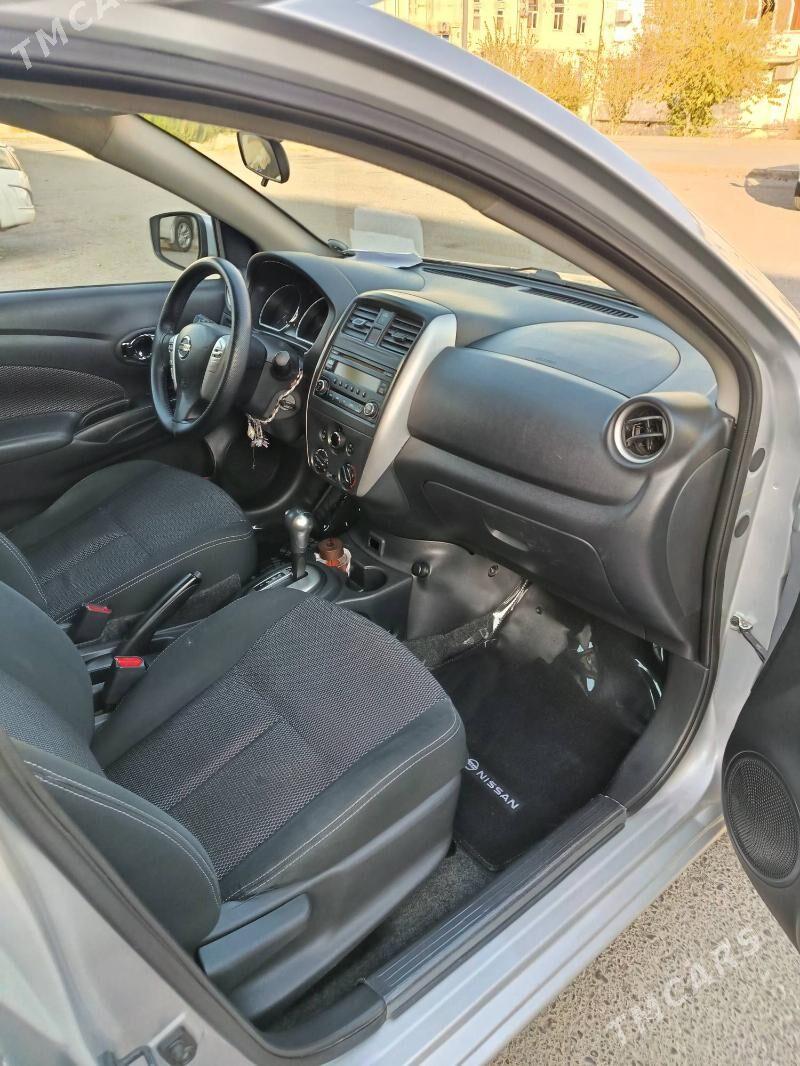 Nissan Versa 2017 - 152 000 TMT - Ашхабад - img 7