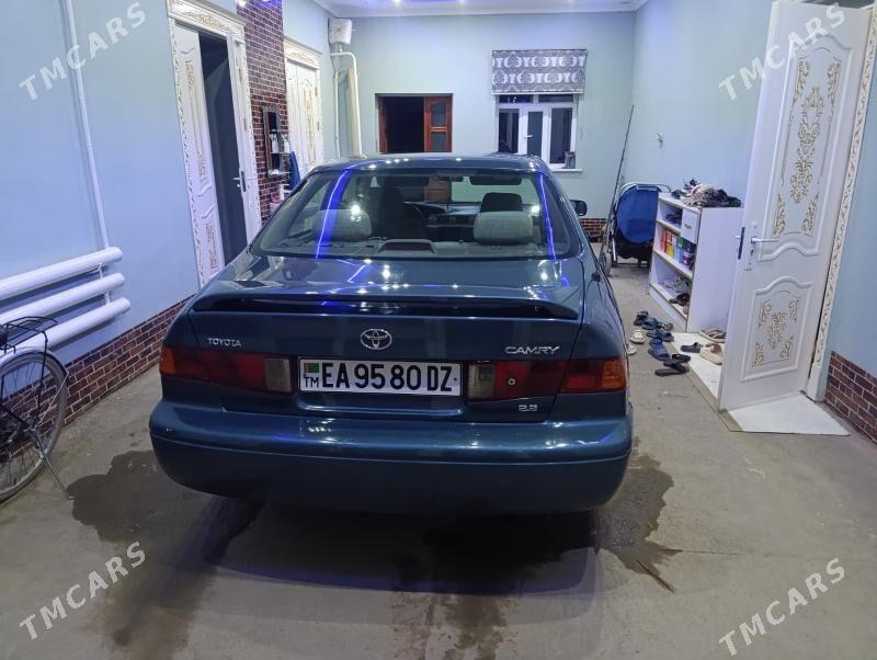 Toyota Camry 2000 - 150 000 TMT - Кёнеургенч - img 8