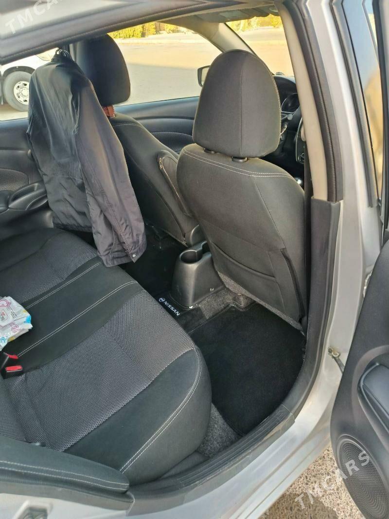 Nissan Versa 2017 - 152 000 TMT - Ашхабад - img 6