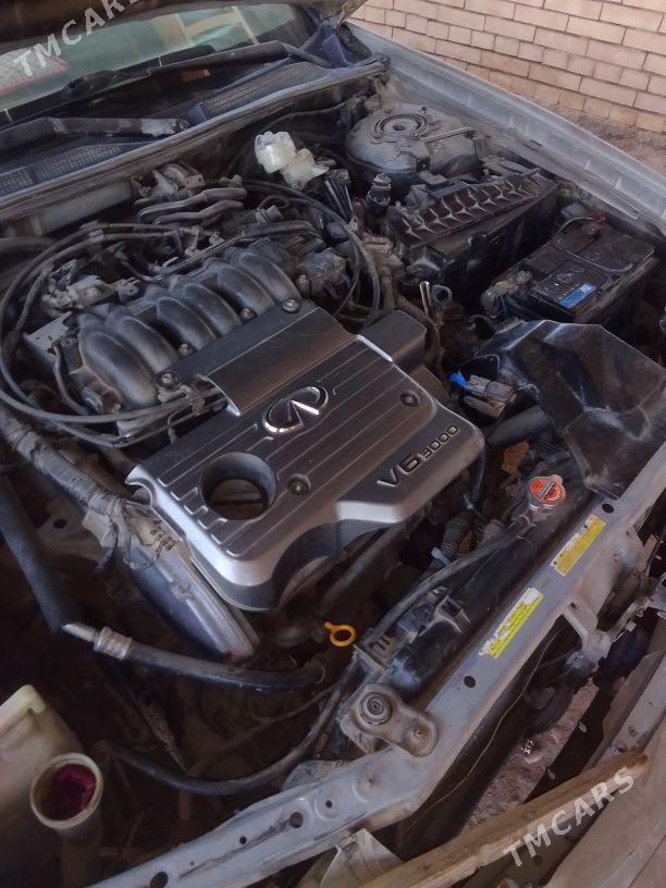 Infiniti I30 2000 - 70 000 TMT - Серахс - img 1