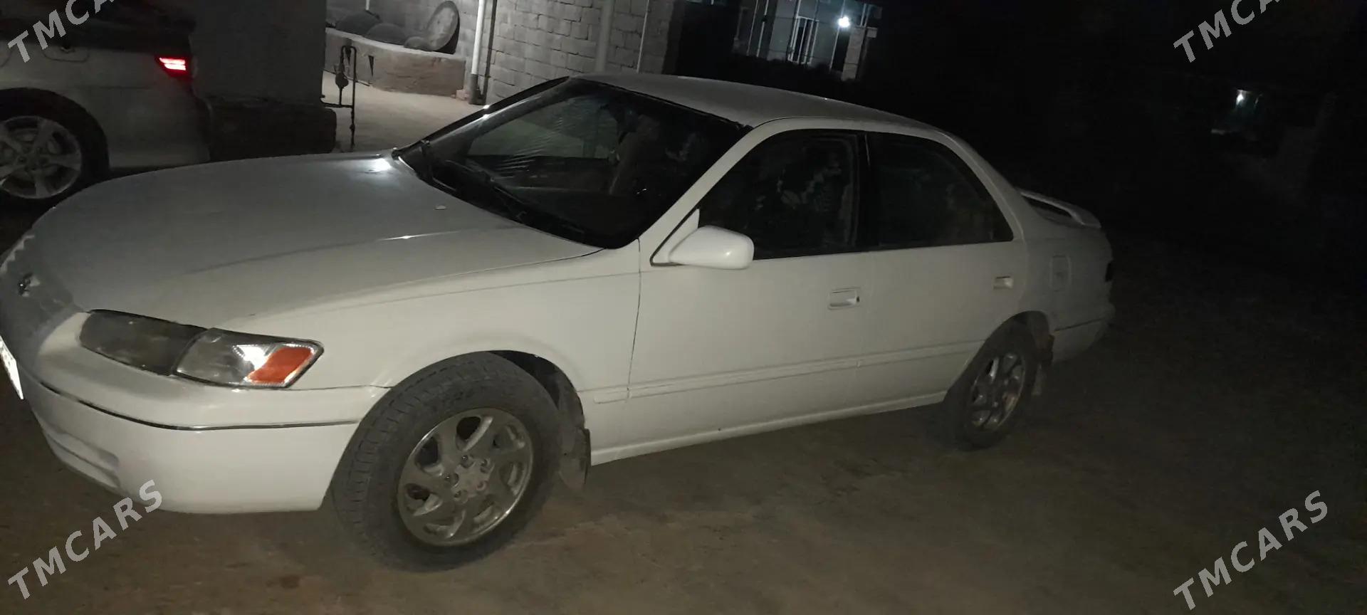 Toyota Camry 1998 - 105 000 TMT - Тагтабазар - img 3