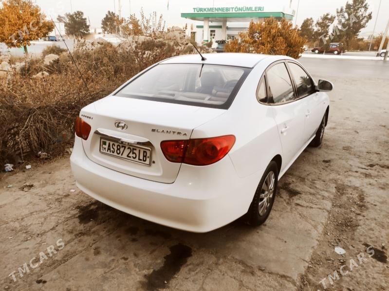 Hyundai Elantra 2010 - 120 000 TMT - Туркменабат - img 6