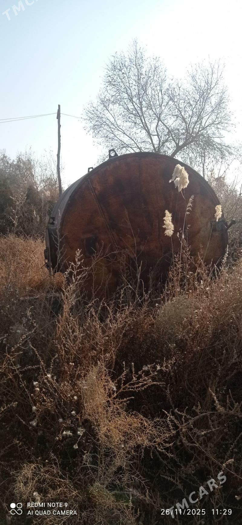 Demir bocka - Gurbansoltan Eje - img 2