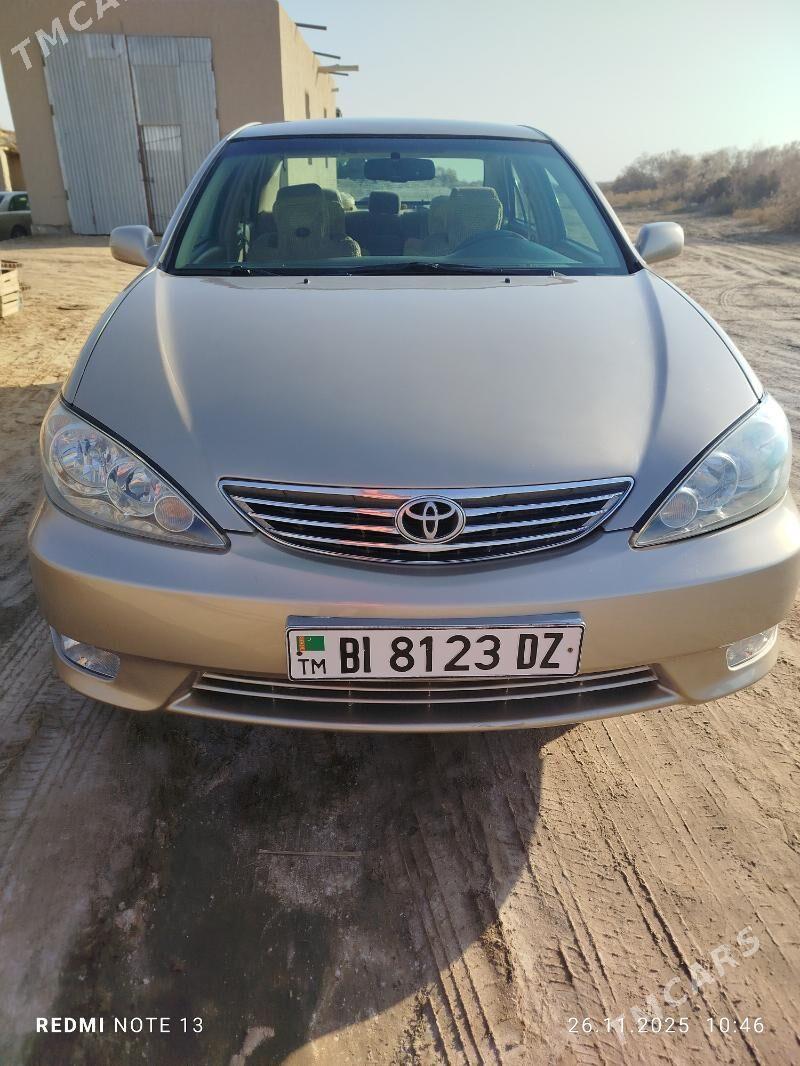 Toyota Camry 2005 - 190 000 TMT - етр. Туркменбаши - img 1