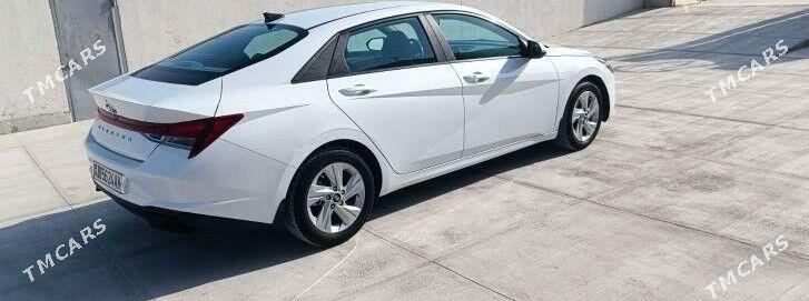 Hyundai Elantra 2022 - 190 000 TMT - Мары - img 1