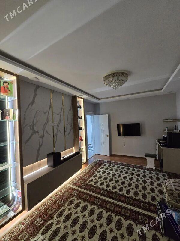 Мир 6 2 ком 9/8 этаж - Parahat 6 - img 5