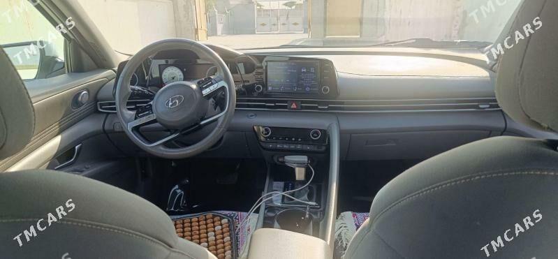 Hyundai Elantra 2022 - 190 000 TMT - Мары - img 2