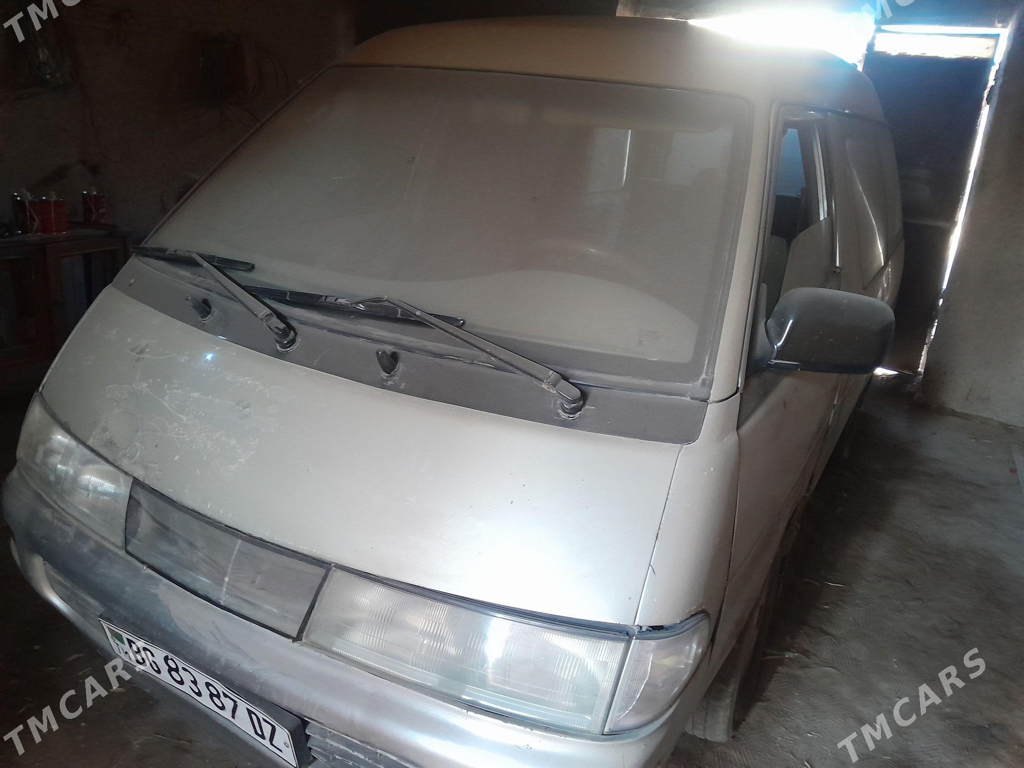 Toyota Town Ace 1995 - 25 000 TMT - Гурбансолтан Едже - img 2