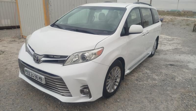 Toyota Sienna 2016 - 360 000 TMT - Türkmengala - img 5