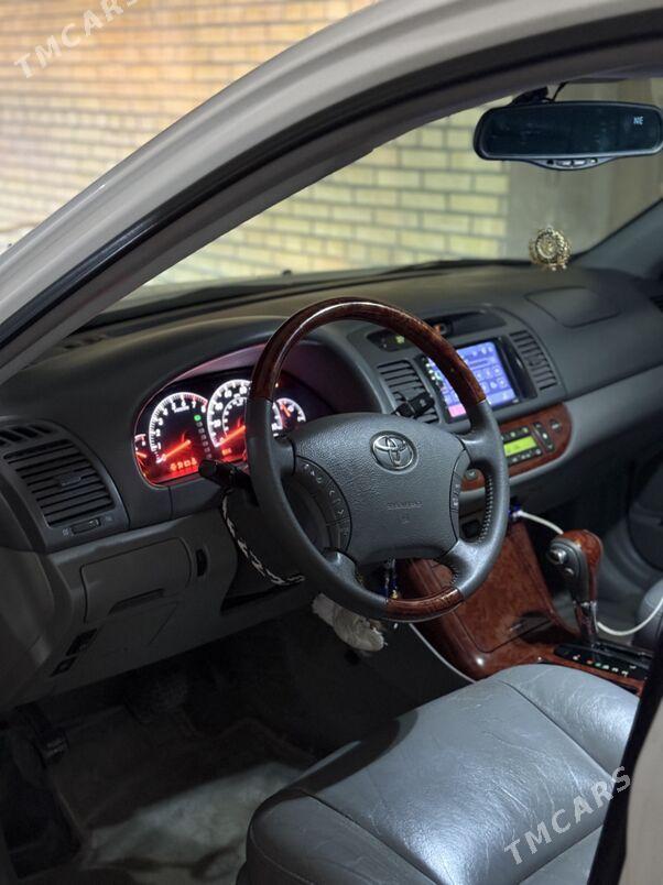Toyota Camry 2005 - 250 000 TMT - Байрамали - img 8