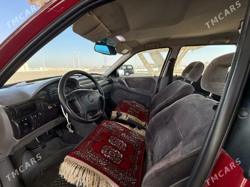 Opel Astra 1993 - 50 000 TMT - Mary - img 4