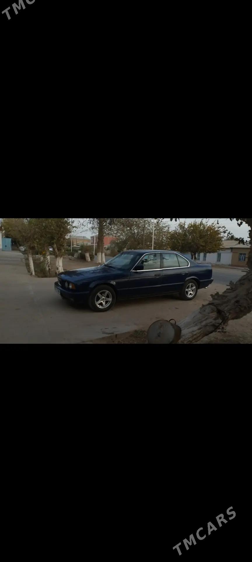 BMW 525 1990 - 46 000 TMT - Ýolöten - img 5