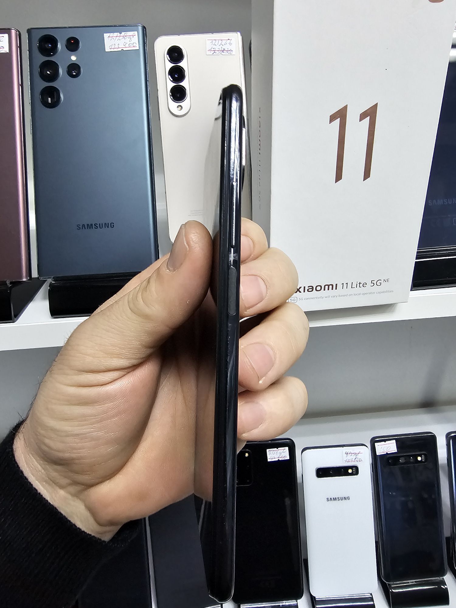 MI 11 LITE 5G  8/128 GB - Garaşsyzlygyň 15 ýyllygy Söwda Merkezi - img 6