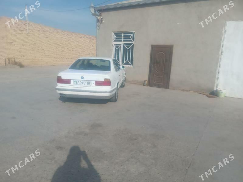 BMW 525 1990 - 40 000 TMT - Mary - img 4