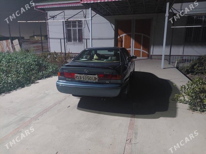 Toyota Camry 2000 - 200 000 TMT - Туркменабат - img 2