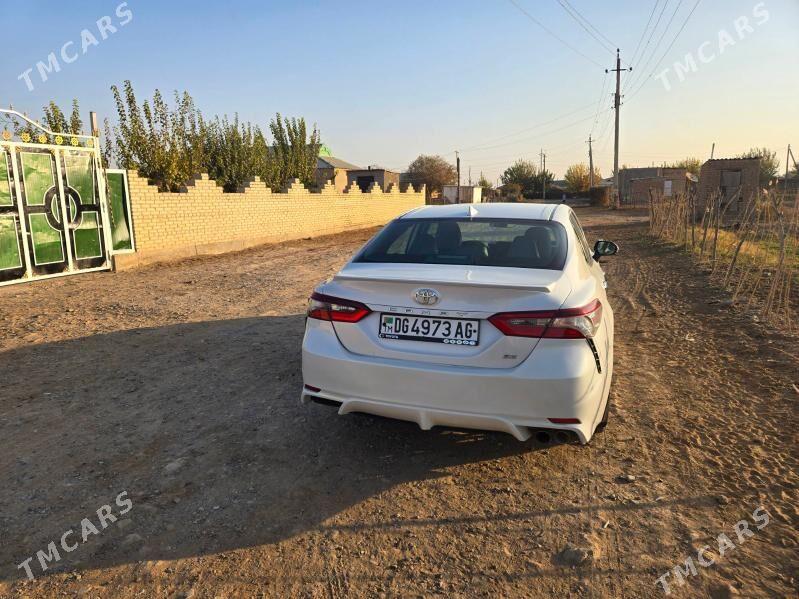 Toyota Camry 2021 - 275 000 TMT - Aşgabat - img 5