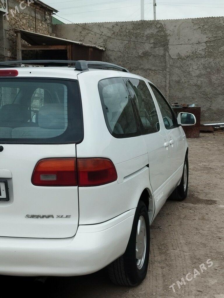 Toyota Sienna 2000 - 160 000 TMT - Gyzylarbat - img 2