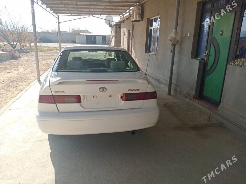 Toyota Camry 1998 - 115 000 TMT - Bäherden - img 3